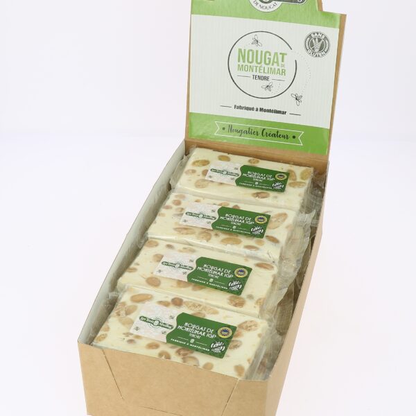 Display mit 16 Stk. weichem Montélimar-Nougat – 16x50g